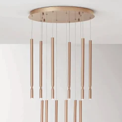 Lampadario con 12 Luci LED in Metallo Verniciato e Cavi Regolabili - Larice