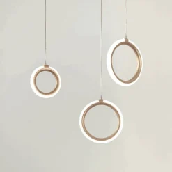 Lampadario con 3 Luci LED in Metallo Verniciato e Vetro Opzionale - Cedro