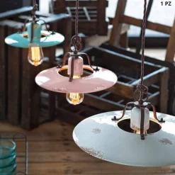 Lampadario country in ceramica e metallo Monica Ferroluce