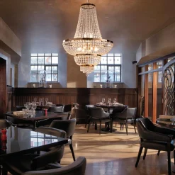 Lampadario in Ferro Dorato con Strass Made in Italy - Austria