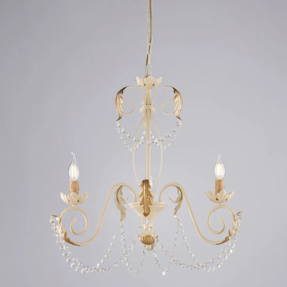 Lampadario in metallo e cristallo per un’illuminazione scenografica – Perla