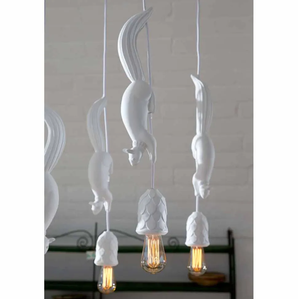 Lampada Sospesa in Ceramica Bianca Opaca con Scoiattolo e Ghianda - Scoiattolo