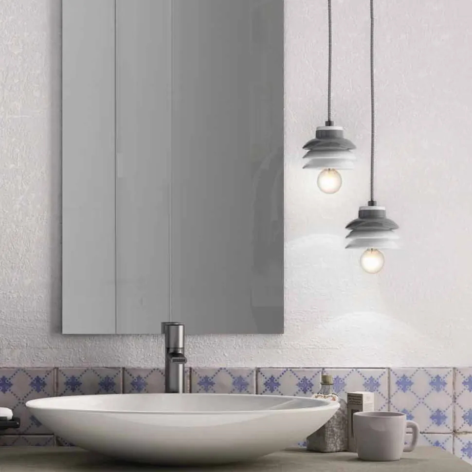 Lampada sospesa in ceramica e alluminio moderna fatta in Italia Asia