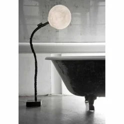 Lampada stelo flessibile da terra In-es.artdesign Micro Luna nebulite