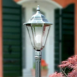 Lampione Alto 179 cm da Giardino in Vetro e 5 Finiture di Alluminio - Pinako