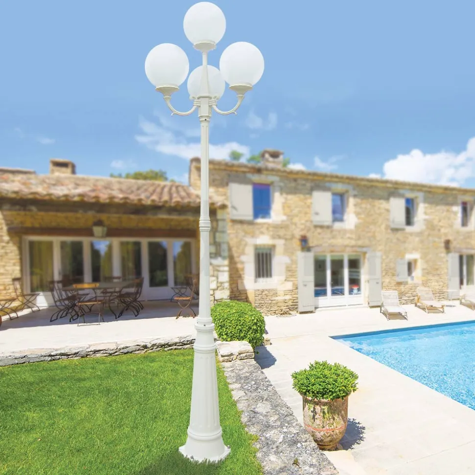 Lampione Alto 270 cm in Acrilico e Alluminio Bianco Made in Italy - Trovabianco