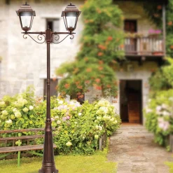 Lampione Alto 264 cm per il Giardino in Vetro e Alluminio Pressofuso - Alchimista