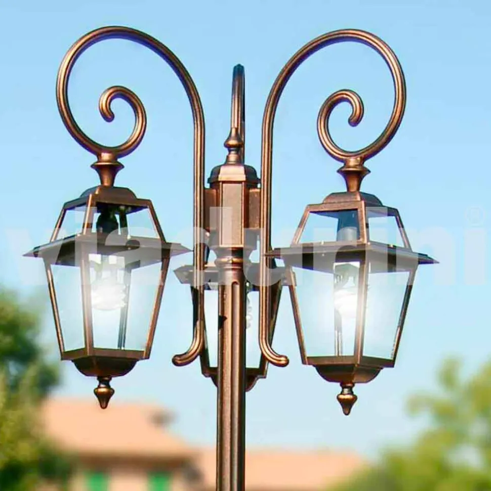 Lampione da giardino a tre luci in alluminio fatto in Italia, Kristel