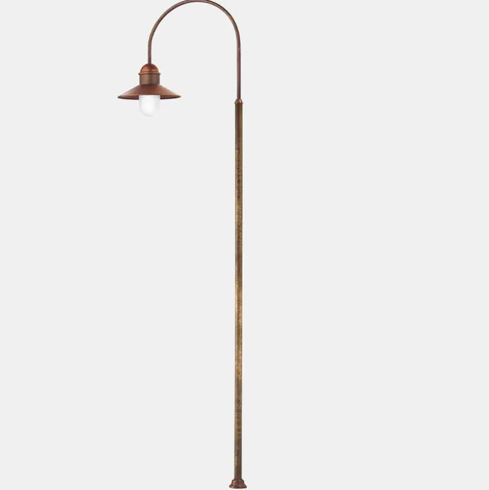 Lampione da Giardino con Arco Alto o Basso Ottone e Rame - Bordo by Il Fanale