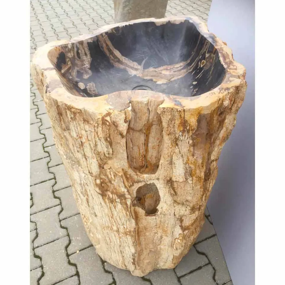 Lavabo a colonna di design in legno pietrificato Ley, fatto a mano