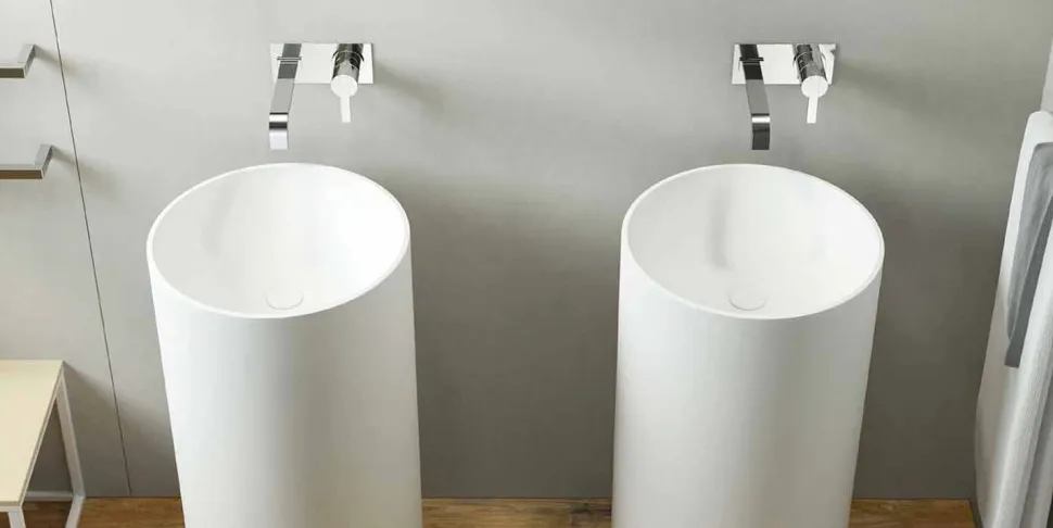 Lavabo cilindrico freestanding da terra prodotto in Italia, Rumo