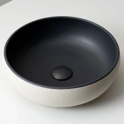 Lavabo da Appoggio in Argilla Raku Chiara o Scura Tornito a Mano - Prisma