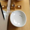 Lavabo da appoggio inclinato di design ceramica made in Italy Glossy