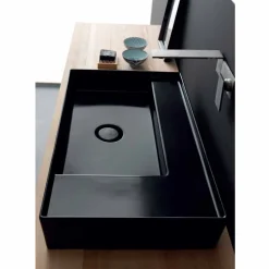 Lavabo da appoggio moderno in ceramica nera made in Italy