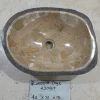 Lavabo da appoggio realizzato a mano in pietra fiume, Palata