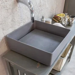 Lavabo di Design da Appoggio con Piastra in Resina - Duca