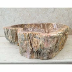 Lavabo di design da appoggio in legno fossile Star Big, fatto a mano