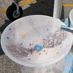 Lavabo di Design da Appoggio in Resina con Inserti in Corallo - Salvatore