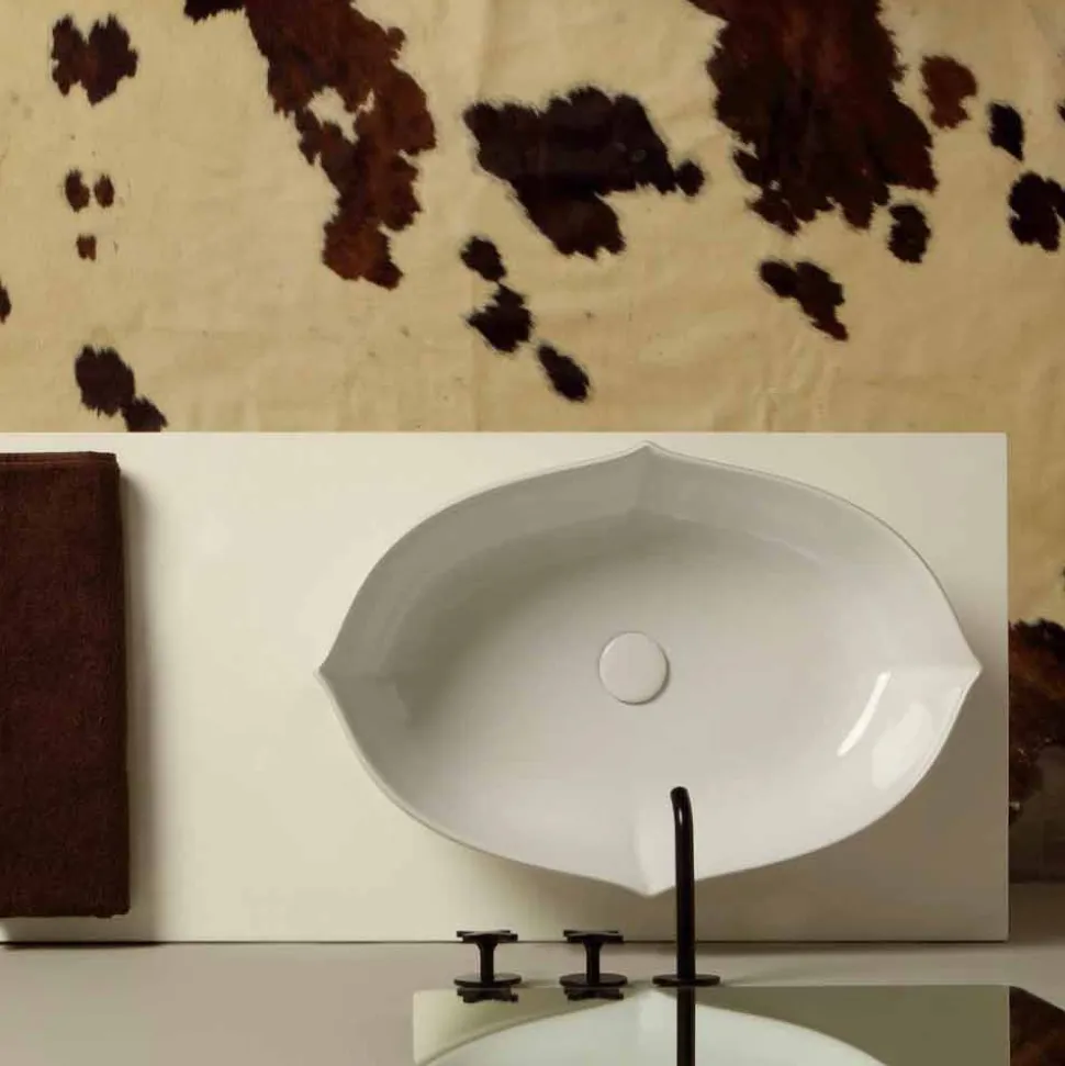 Lavabo di design da appoggio in ceramica bianco made in italy Oscar