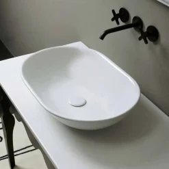 Lavabo in ceramica di design moderno da appoggio made in Italy