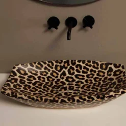 Lavabo in ceramica ghepardo da appoggio di design made in Italy Laura