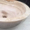 Lavabo in pietra naturale da appoggio Ana di design, fatto a mano