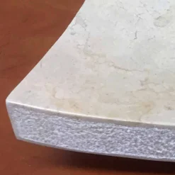 Lavabo in pietra naturale di design bianco Love, pezzo unico