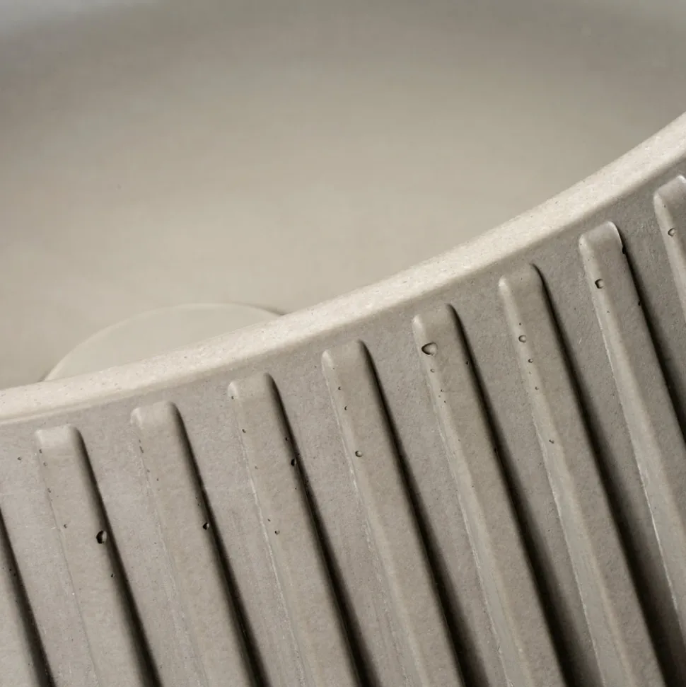 Lavabo Rotondo da Appoggio Realizzato in Cemento e Resina - Ibisco
