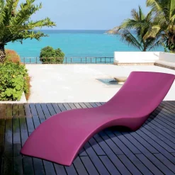 Lettino Chaise Longue di Design Moderno in Polietilene Colorato - Cloe by Myyour