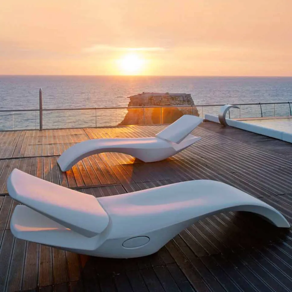 Lettino da Giardino Chaise Longue di Design in Plastica Bianca - Zoe by Mayyour