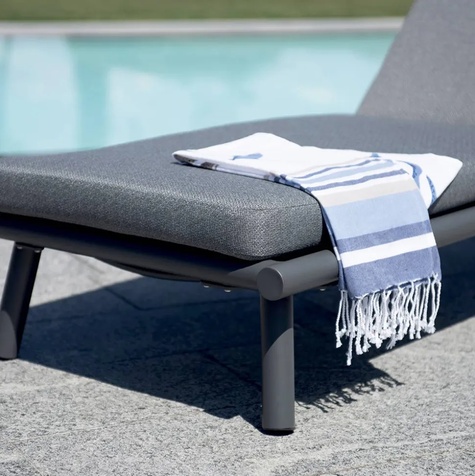 Lettino 196x75 cm da Esterno in Alluminio con Cuscino - Sundra