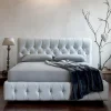 Letto Matrimoniale con Imbottitura Capitonné e Piedini in Legno - Briosco
