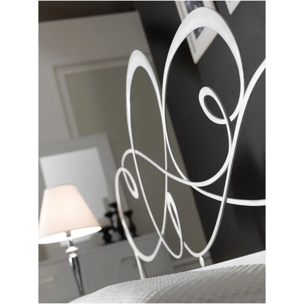 Letto Matrimoniale con Pediera Coordinata, Materasso e 2 Comodini - Nebbia