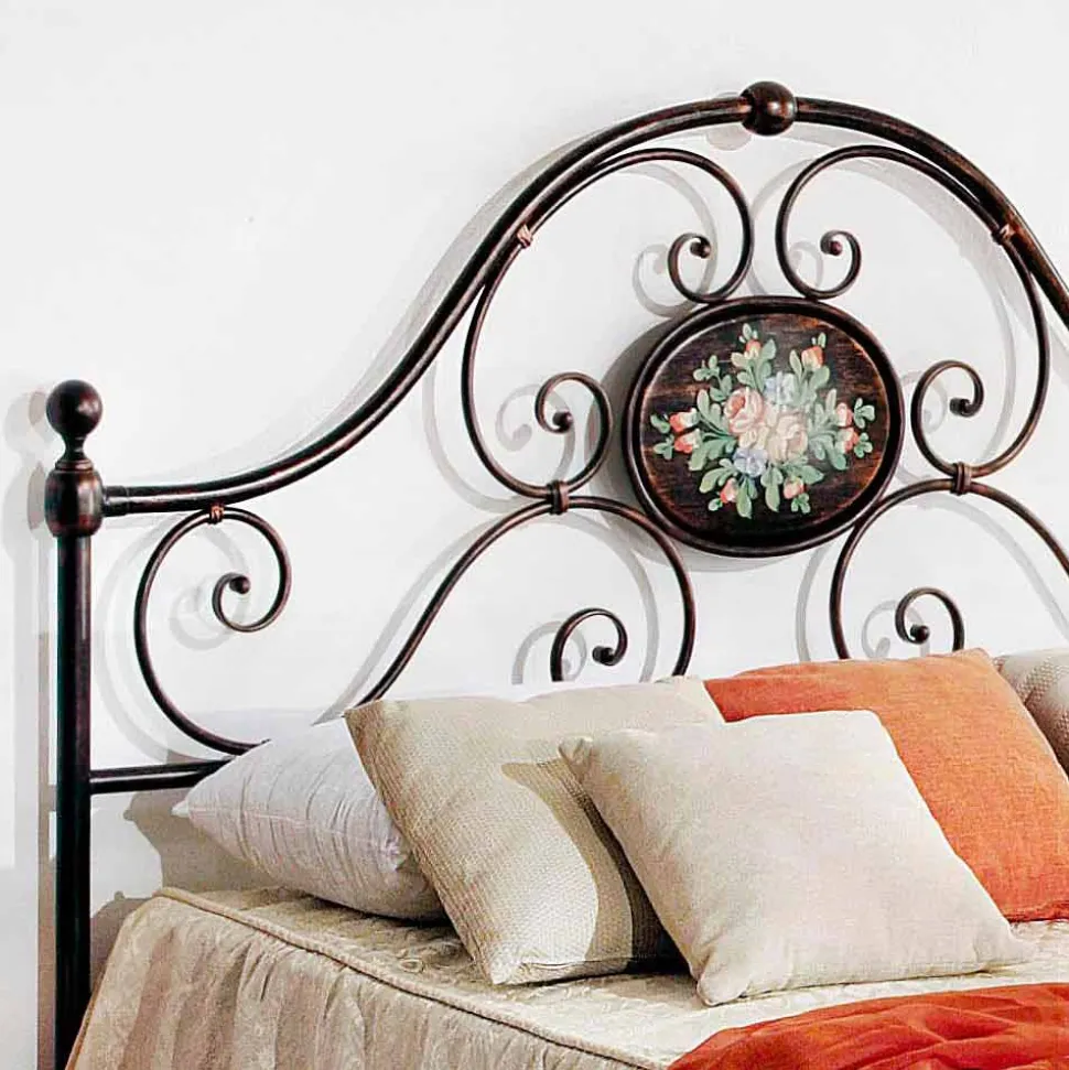Letto matrimoniale di design in ferro battuto artigianale Alexa