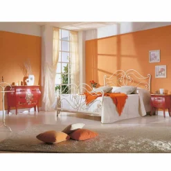 Letto matrimoniale di design in ferro pieno Allie, made in Italy