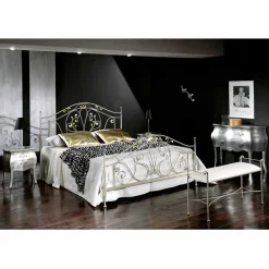 Letto matrimoniale neoclassico forgiato a mano in ferro pieno Jessica
