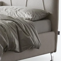 Letto Matrimoniale 160x190 con Profili Cordonati Obliqui nella Testata - Euforie