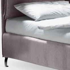 Letto Matrimoniale 160x190 con 2 Soffici Cuscinoni con Balza Perimetrale - Ernesta