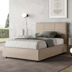 Letto 140x200 cm con Testata a Rettangoli in Similpelle Made in Italy - Brina