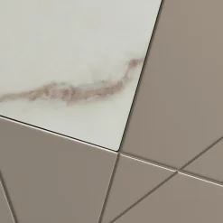 Madia con 4 Ante in MDF Laccato Pantografate e Inserti in Vetro Effetto Marmo - Danila