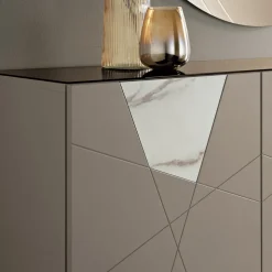 Madia con 4 Ante in MDF Laccato Pantografate e Inserti in Vetro Effetto Marmo - Danila