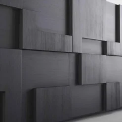 Madia di design in legno di larice spazzolato termotrattato Azalea