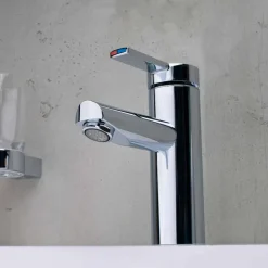 Miscelatore per Lavabo Bagno in Ottone Finitura Cromato, Design Pregiato - Zanio