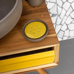 Mobile Bagno in Teak Naturale con Cassetto Giallo a Ribaltina - Gatien