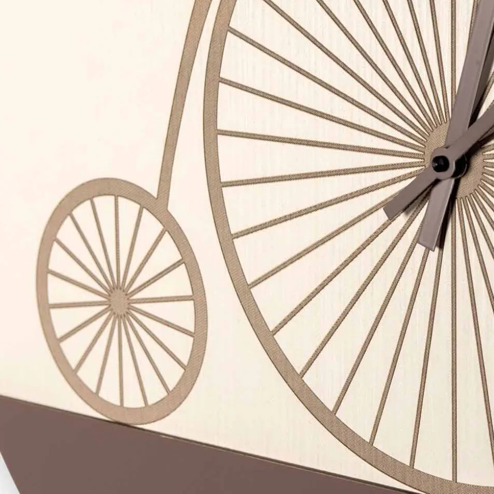 Orologio da Parete di Design in Legno Tondo in 2 Finiture, Made in Italy - Byko