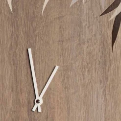 Orologio da Parete in Legno Rovere o Lavagna Inciso a Laser Design Tondo - Kanno