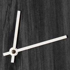 Orologio da Parete Moderno in Legno Design Tondo e Incisione a Laser - Florinto