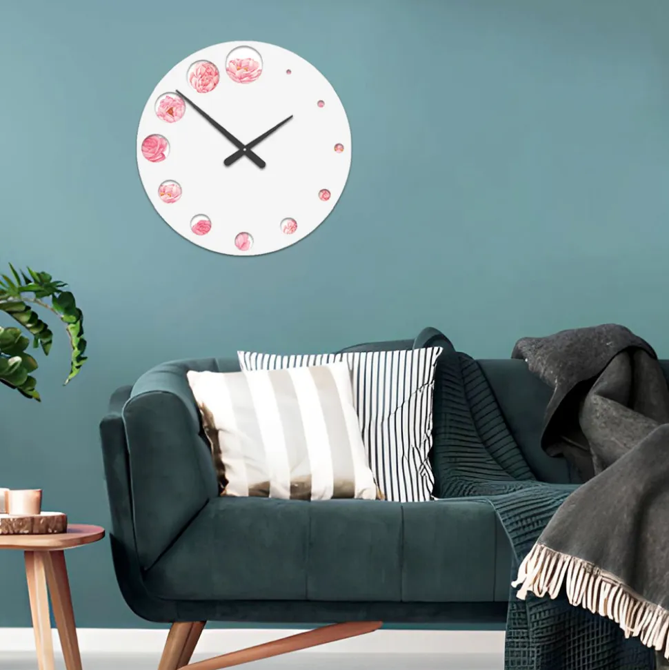 Orologio in Legno con Stampa di Fiore Camelia Made in Italy - India