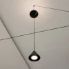 Piantana a Filo in Alluminio Nero e Doppio Cono Design Minimale - Mercado
