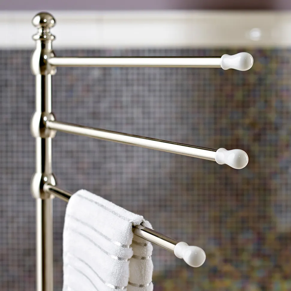 Piantana Porta Asciugamani Vintage a 3 Bracci in Ottone e Ceramica – Lione